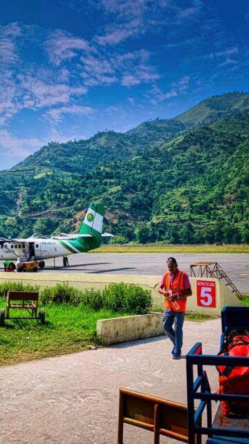 Vodič za treking na Everest Base Camp: Kako premagati kaos letališča Lukla in se izogniti zamudam